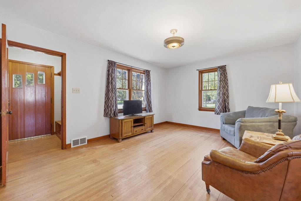 Photo of 800 Broadway Avenue S, Sauk Rapids, MN 56379 (MLS # 7153249)