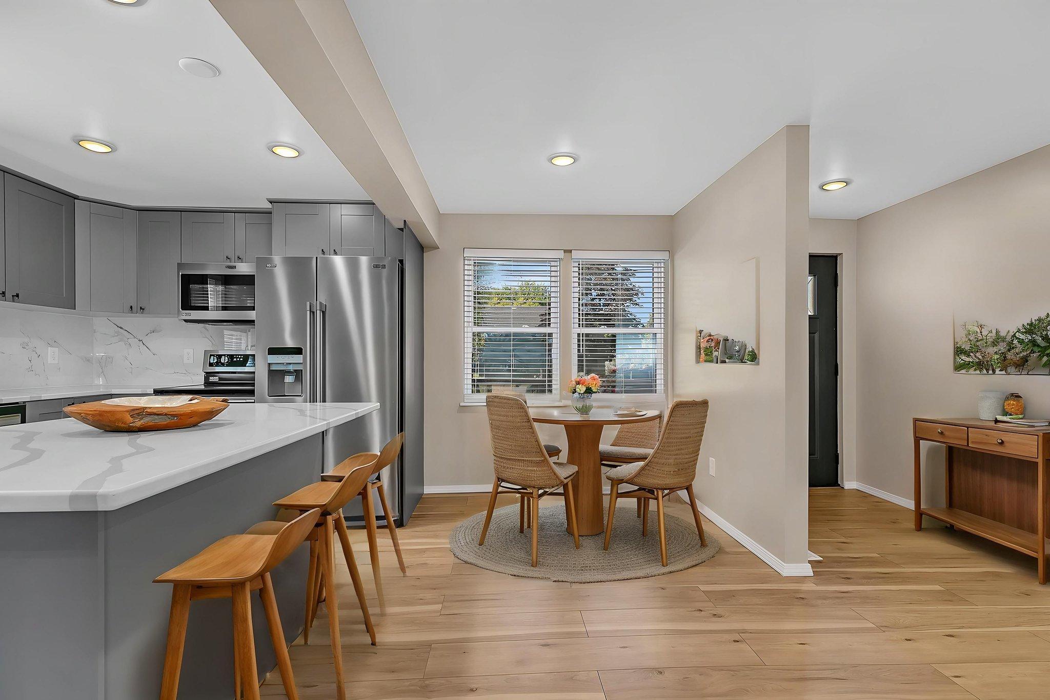 122 6th Avenue S