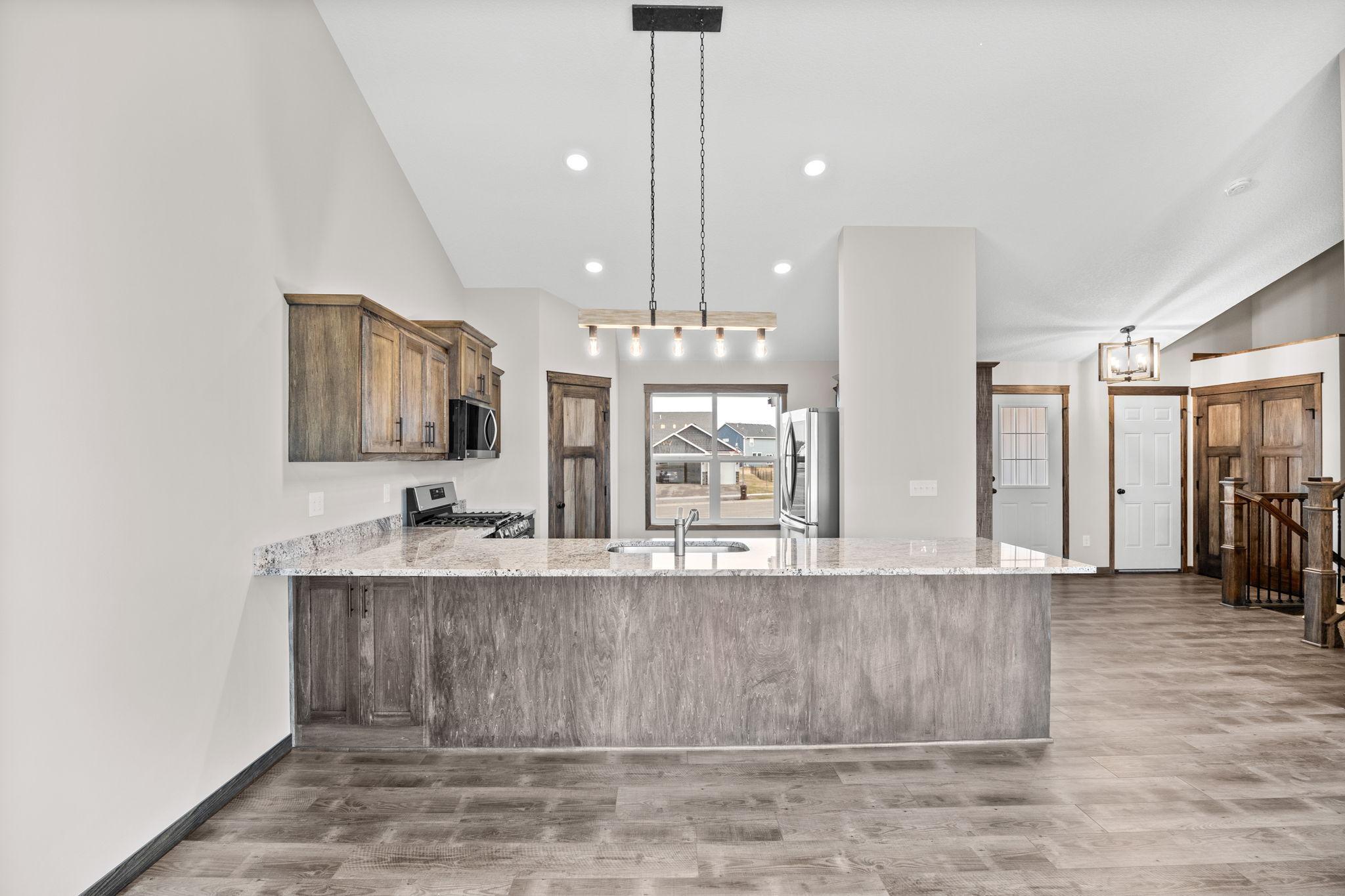 885 Watertown Avenue