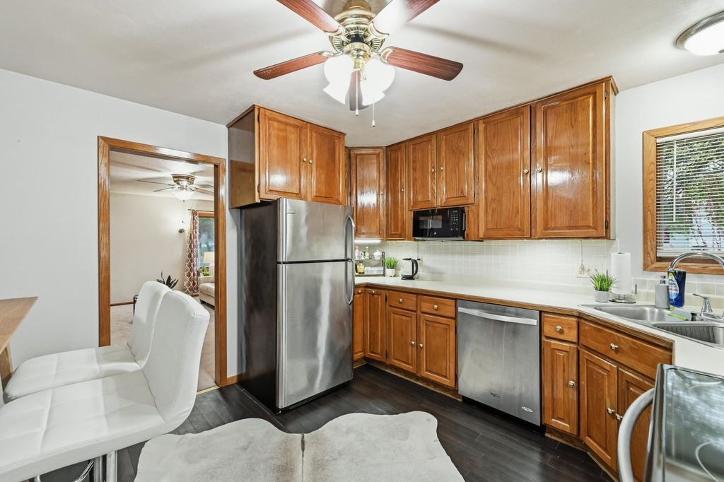 Photo of 2004 18th Street NW, Rochester, MN 55901 (MLS # 7063165)