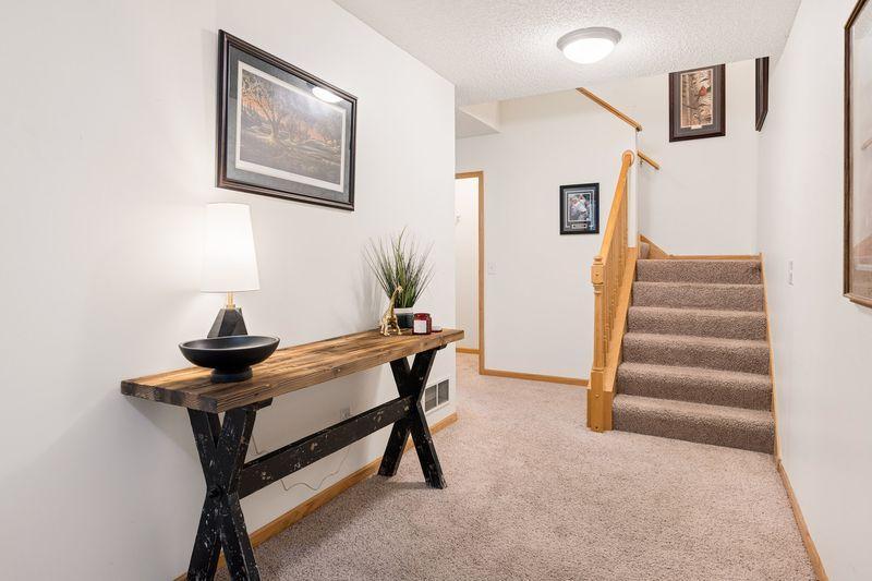 3867 Abercrombie Lane