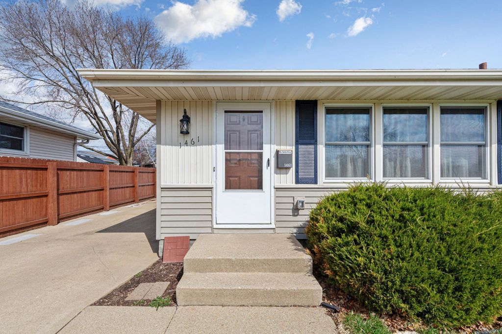 Photo of 1461 Cascade Street NW, Rochester, MN 55901 (MLS # 7051928)