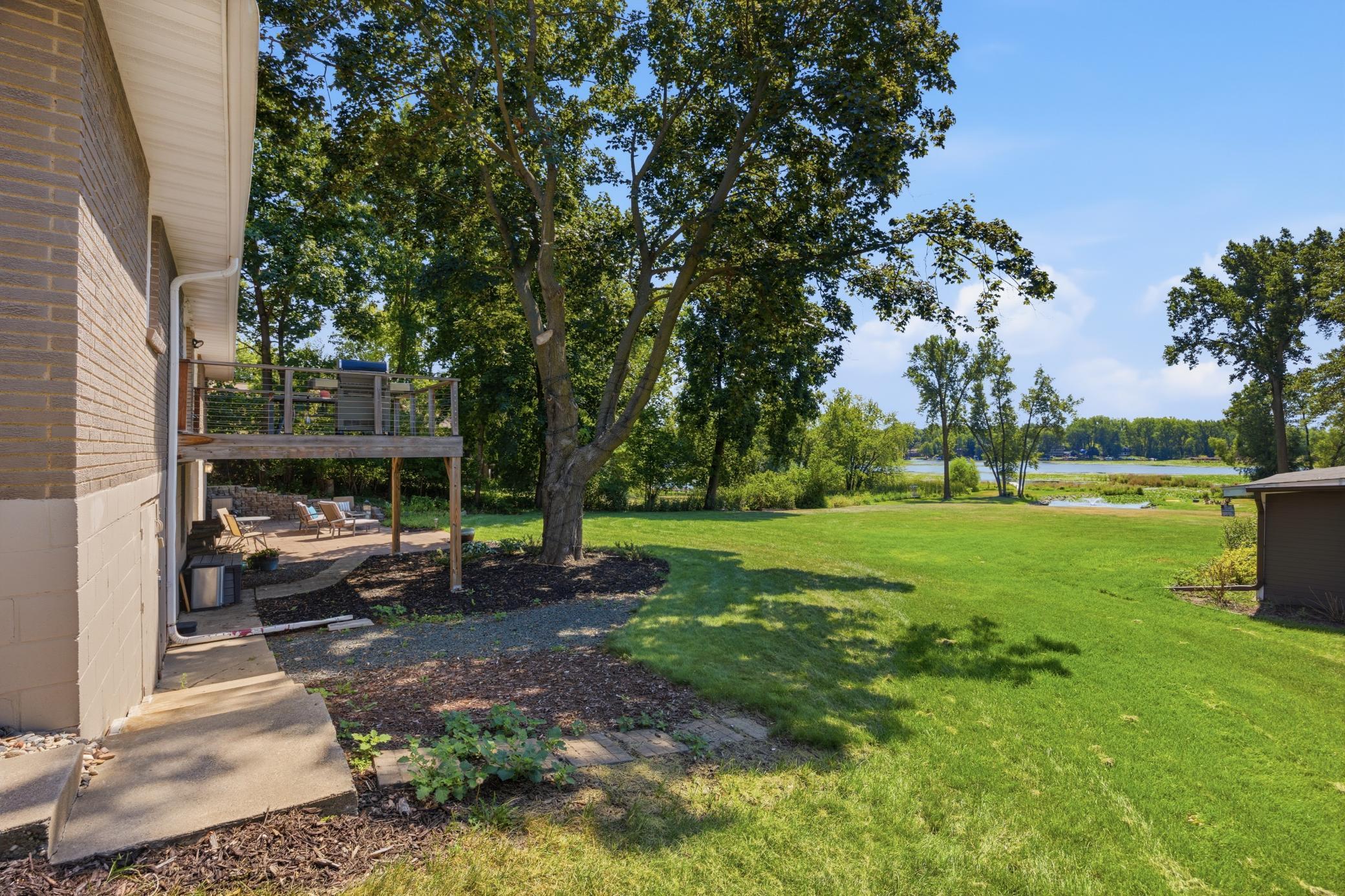 2884 W Owasso Boulevard