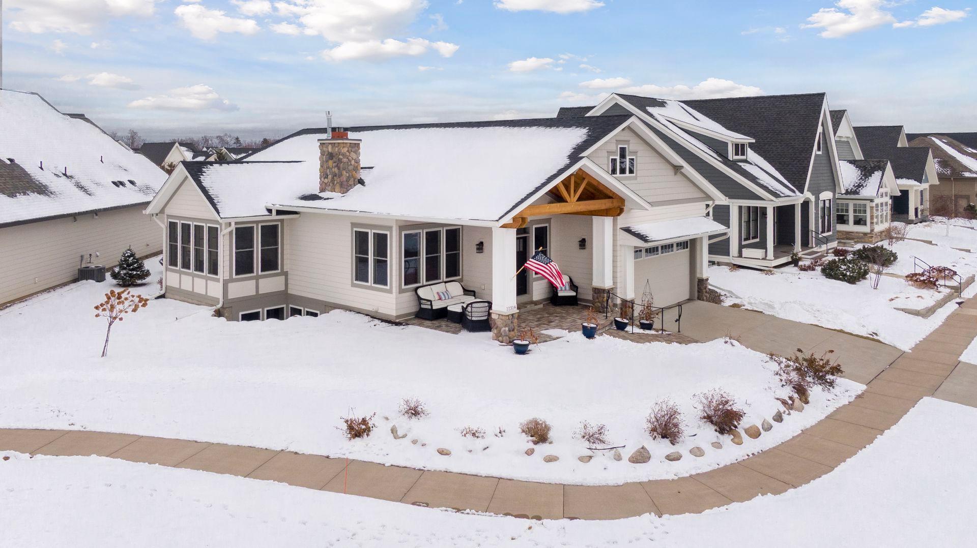 11314 Sunflower Lane N