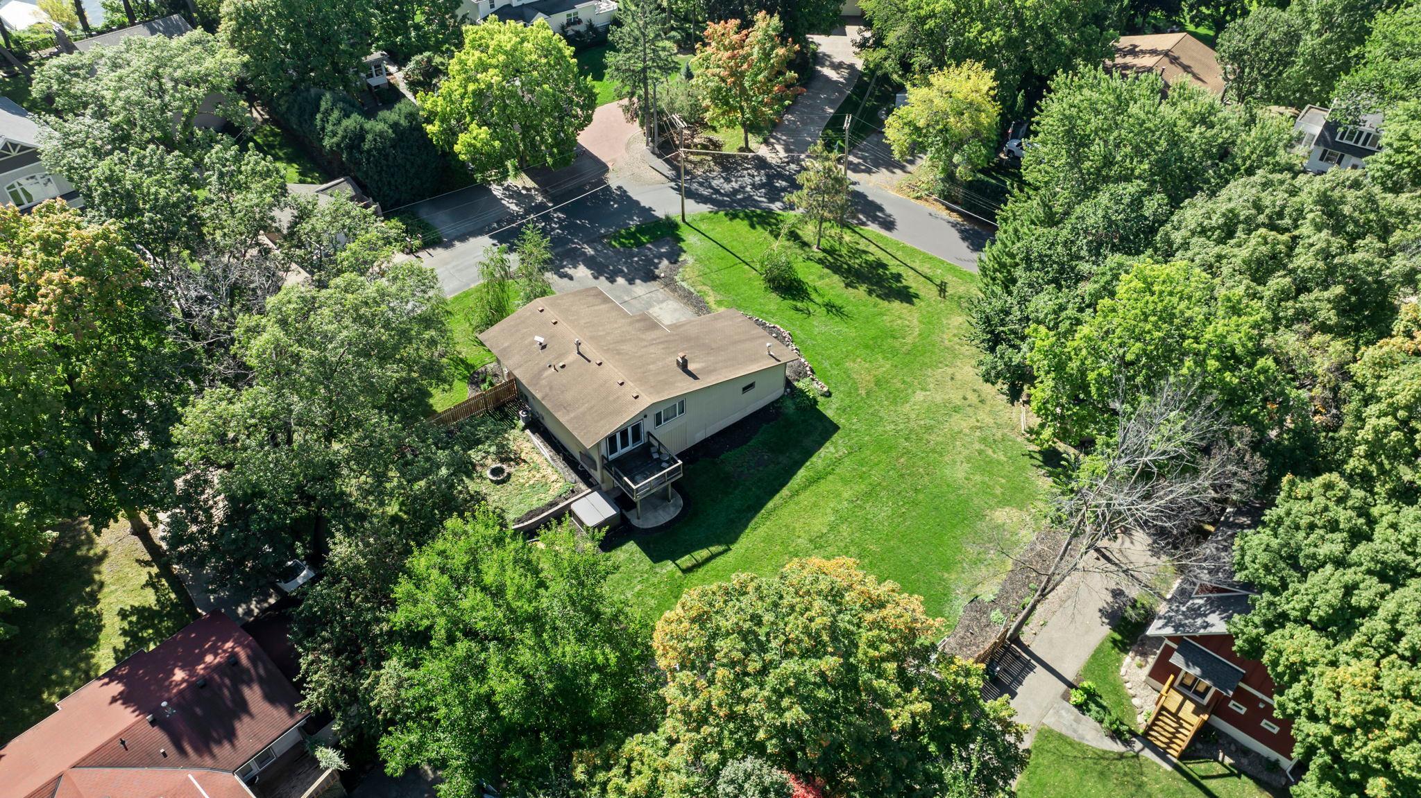 2800 Casco Point Road