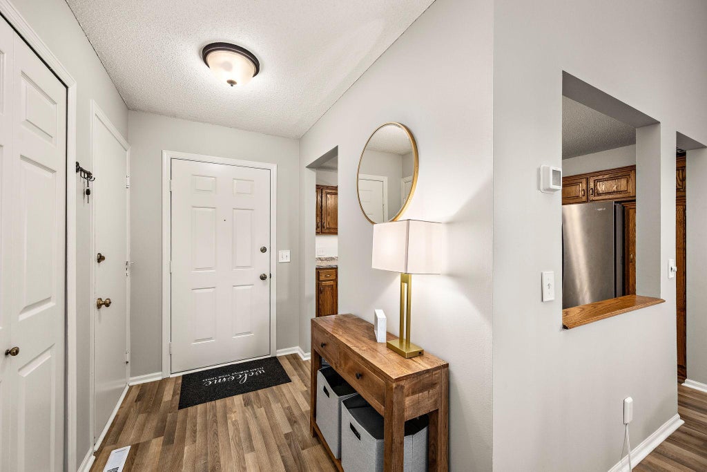 Photo of 631 Bighorn Drive, Chanhassen, MN 55317 (MLS # 7143594)