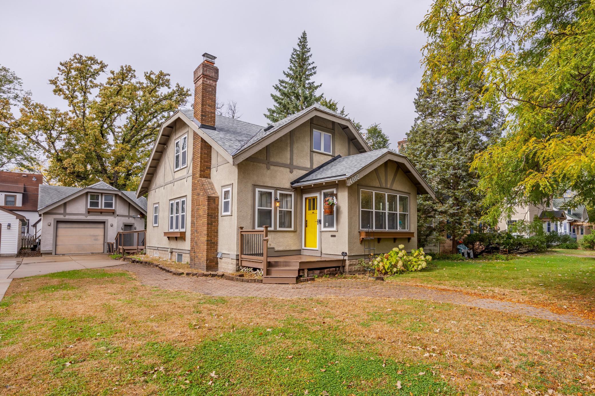 4082 Brookside Avenue