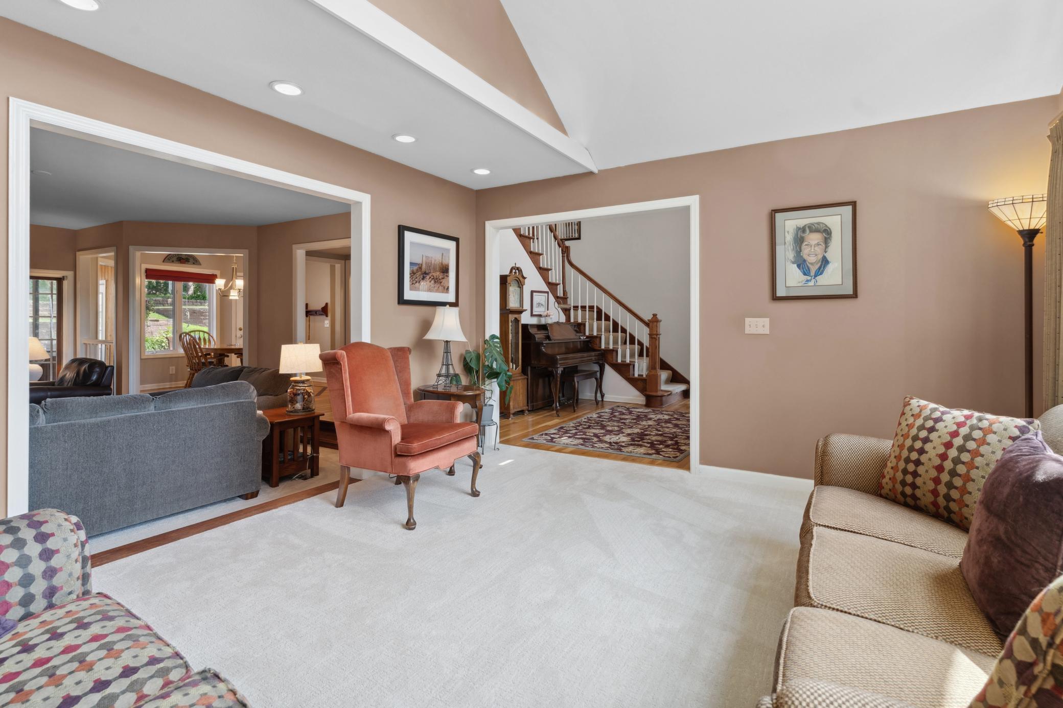 11428 Zion Circle S
