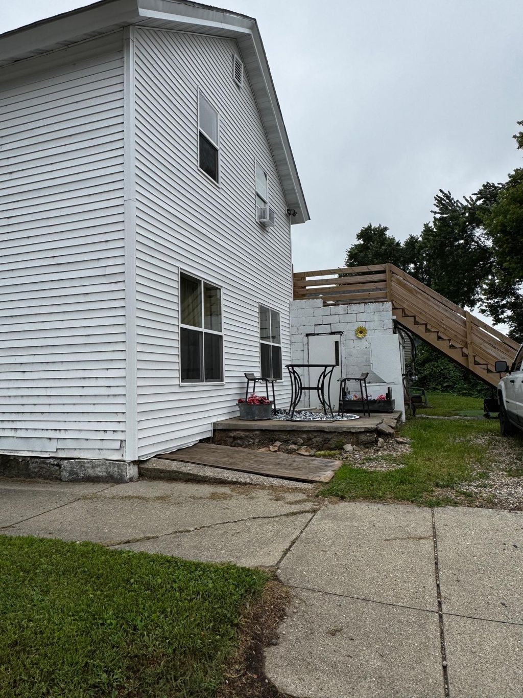 Photo of 241 Webster Street N, Kasota, MN 56050 (MLS # 7061988)