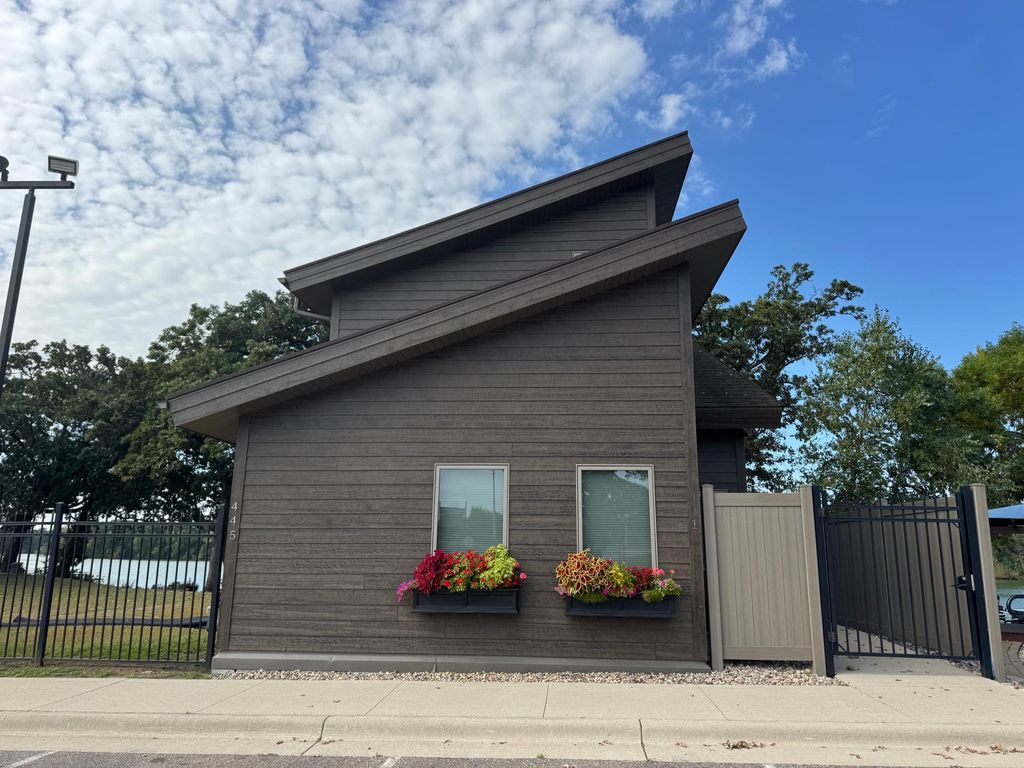 Photo of 445 Lake Avenue #101, Fairmont, MN 56031 (MLS # 7045899)