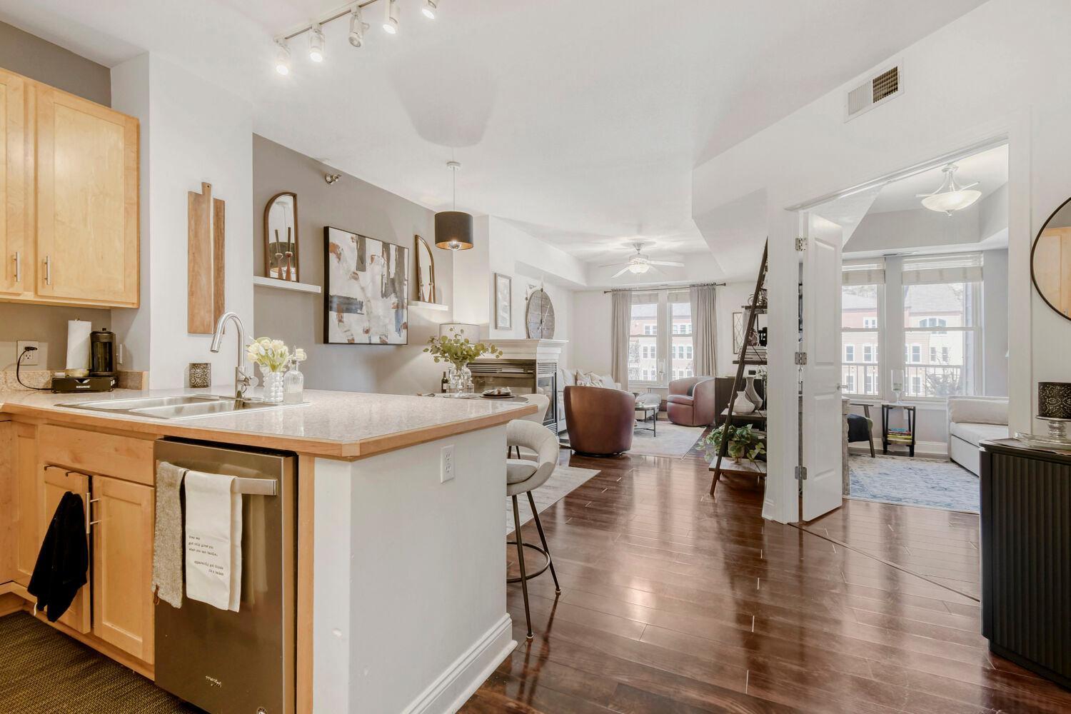 620 Main Street N 311