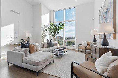 1111 W River Parkway 8D Minneapolis MN 55415