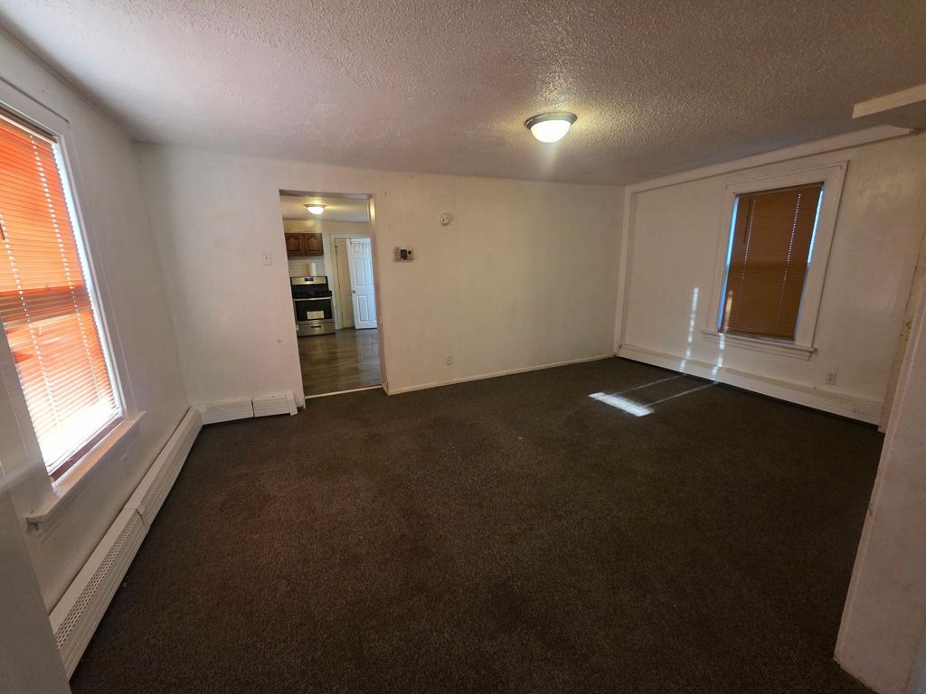 Photo of 1123 6th Street E, Saint Paul, MN 55106 (MLS # 7045374)