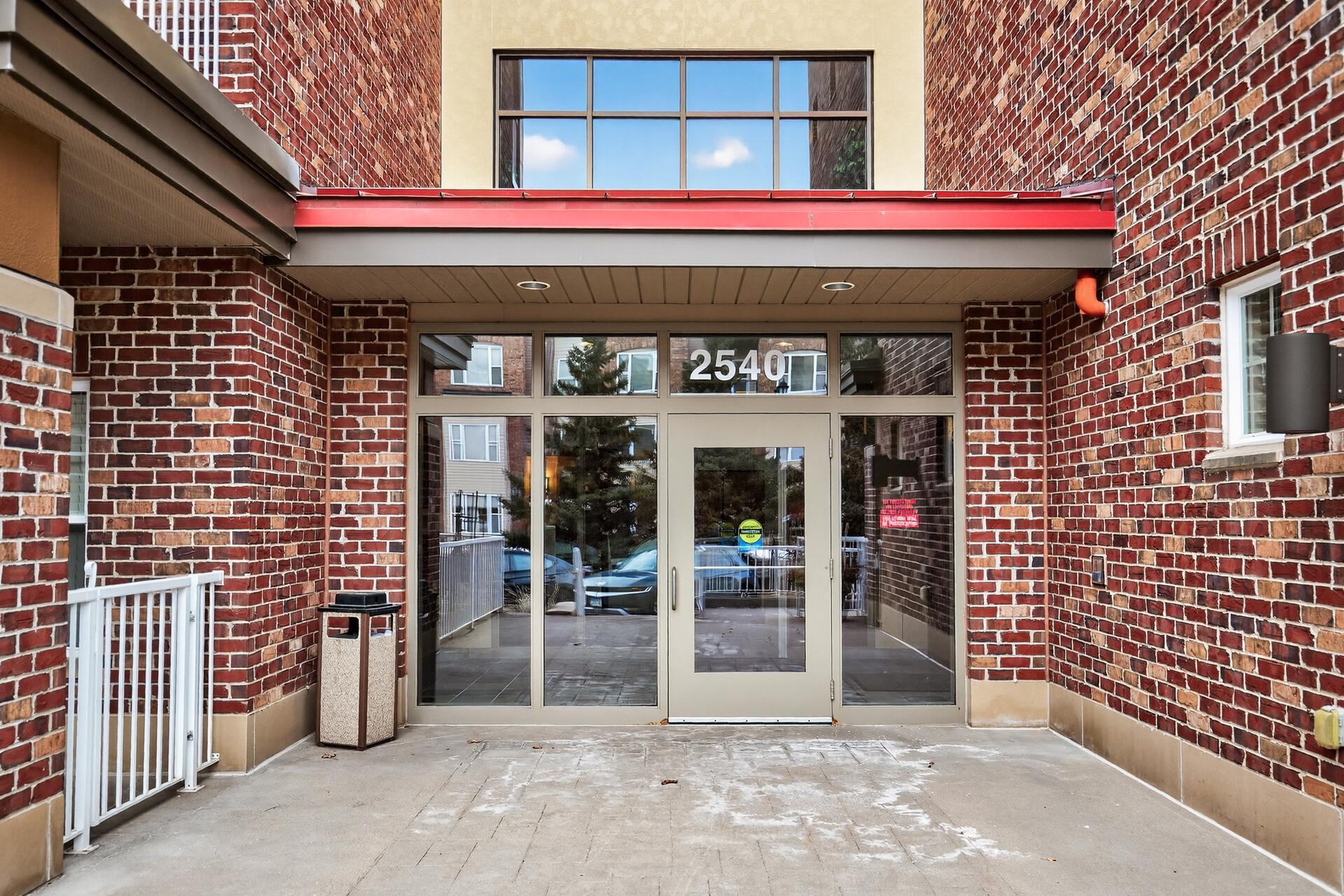 2540 38th Avenue NE 203