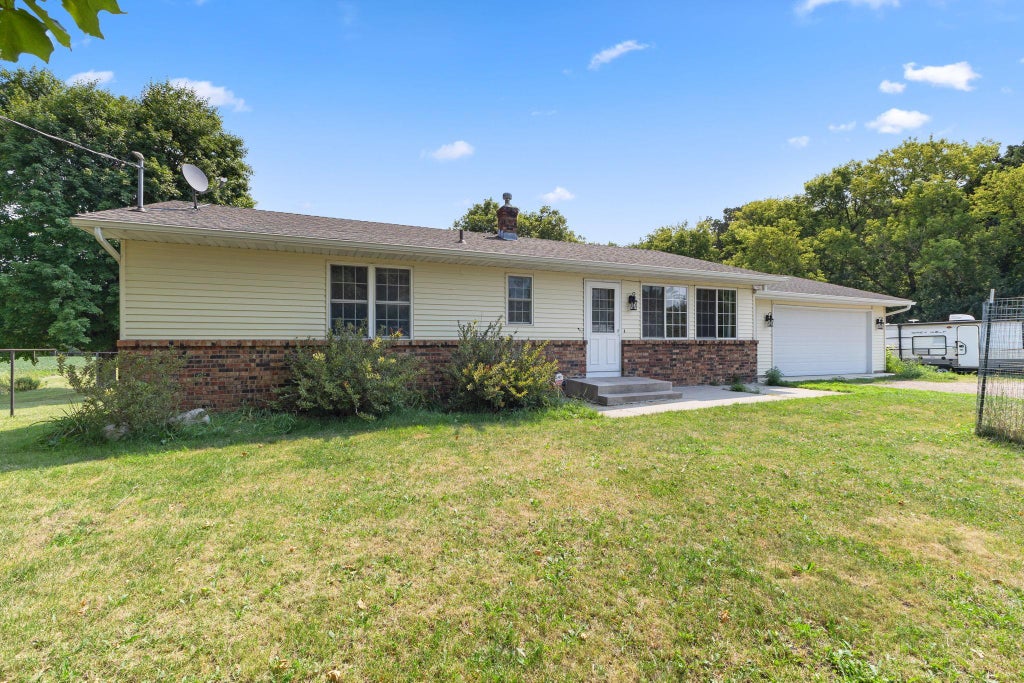 Photo of 721 Oak Avenue S, Maple Lake, MN 55358 (MLS # 7126408)