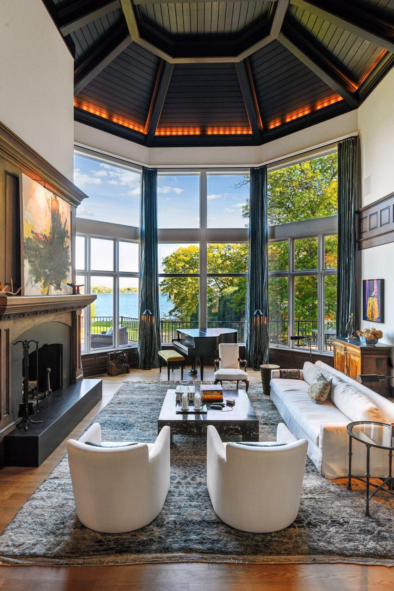 2505 Cedar Point Drive