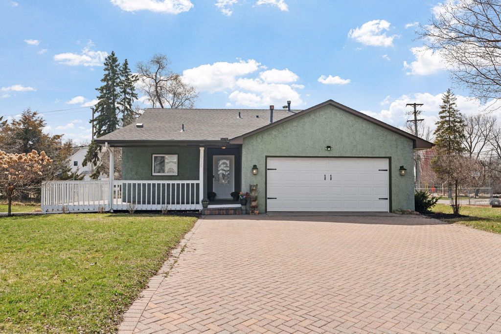 Photo of 10725 15th Avenue N, Plymouth, MN 55441 (MLS # 7053715)