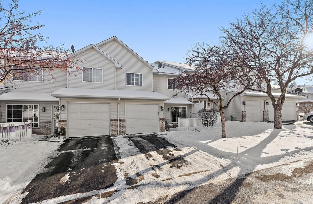 Photo of 8663 Quarry Ridge Lane #C, Woodbury, MN 55125 (MLS # 6823126)