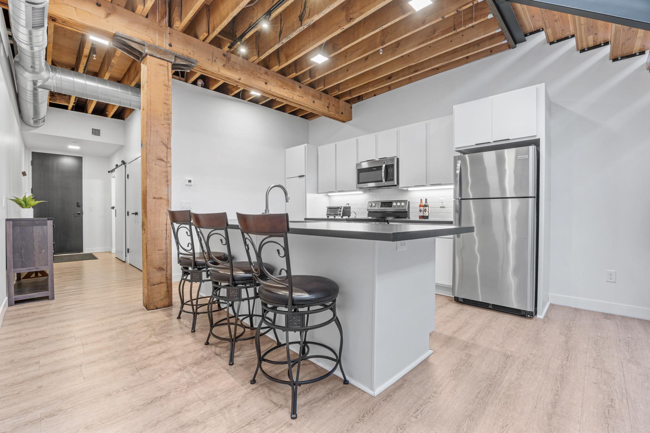 Fargo, North Dakota 58102, United States, 1 Bedroom Bedrooms, ,2 BathroomsBathrooms,Residential,Active,250140