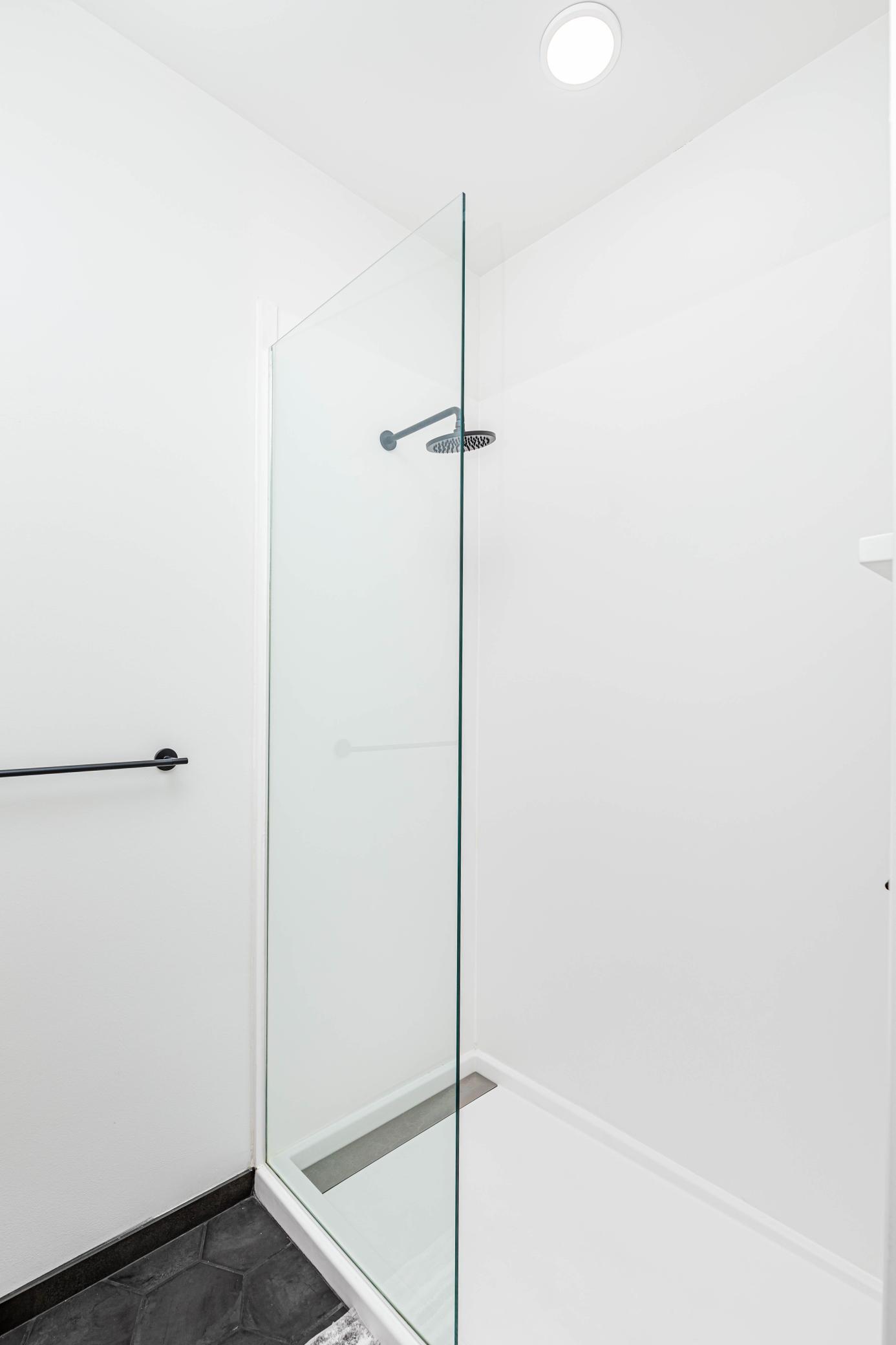 Fargo, North Dakota 58102, United States, 1 Bedroom Bedrooms, ,2 BathroomsBathrooms,Residential,Active,250140