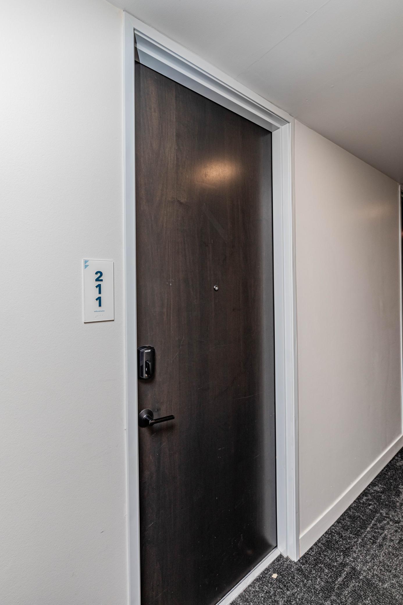 Fargo, North Dakota 58102, United States, 1 Bedroom Bedrooms, ,2 BathroomsBathrooms,Residential,Active,250140