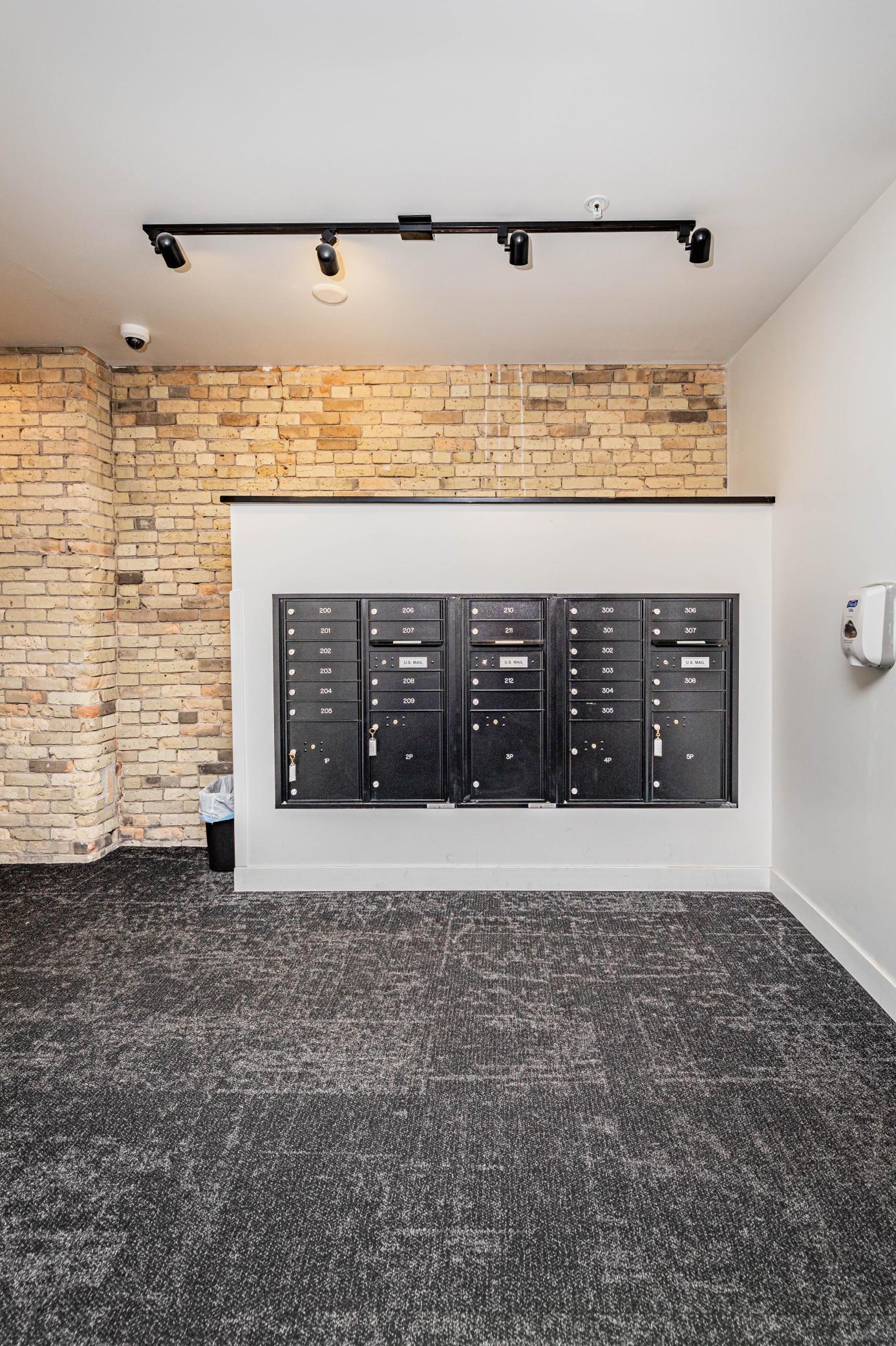 Fargo, North Dakota 58102, United States, 1 Bedroom Bedrooms, ,2 BathroomsBathrooms,Residential,Active,250140