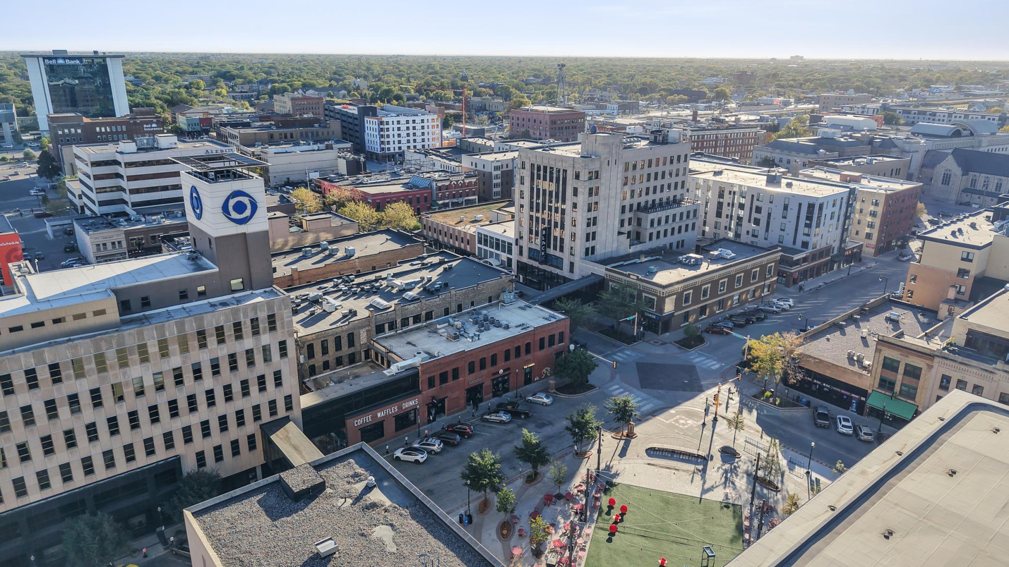 Fargo, North Dakota 58102, United States, 1 Bedroom Bedrooms, ,2 BathroomsBathrooms,Residential,Active,250140