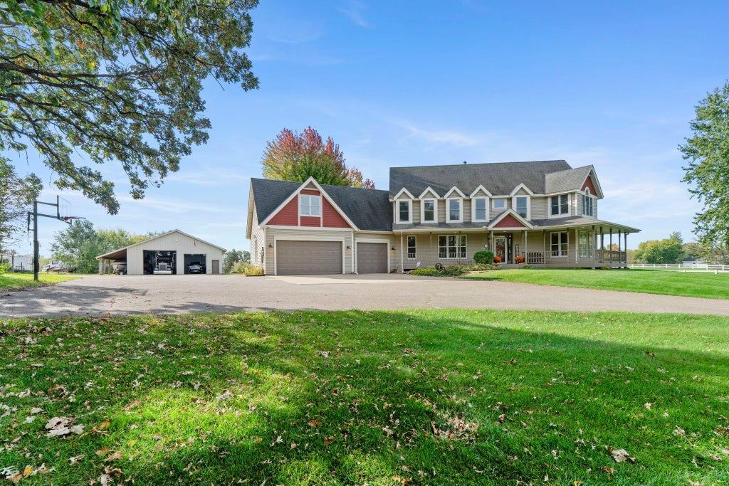 Photo of 2850 105th Street E, Inver Grove Heights, MN 55077 (MLS # 7149413)