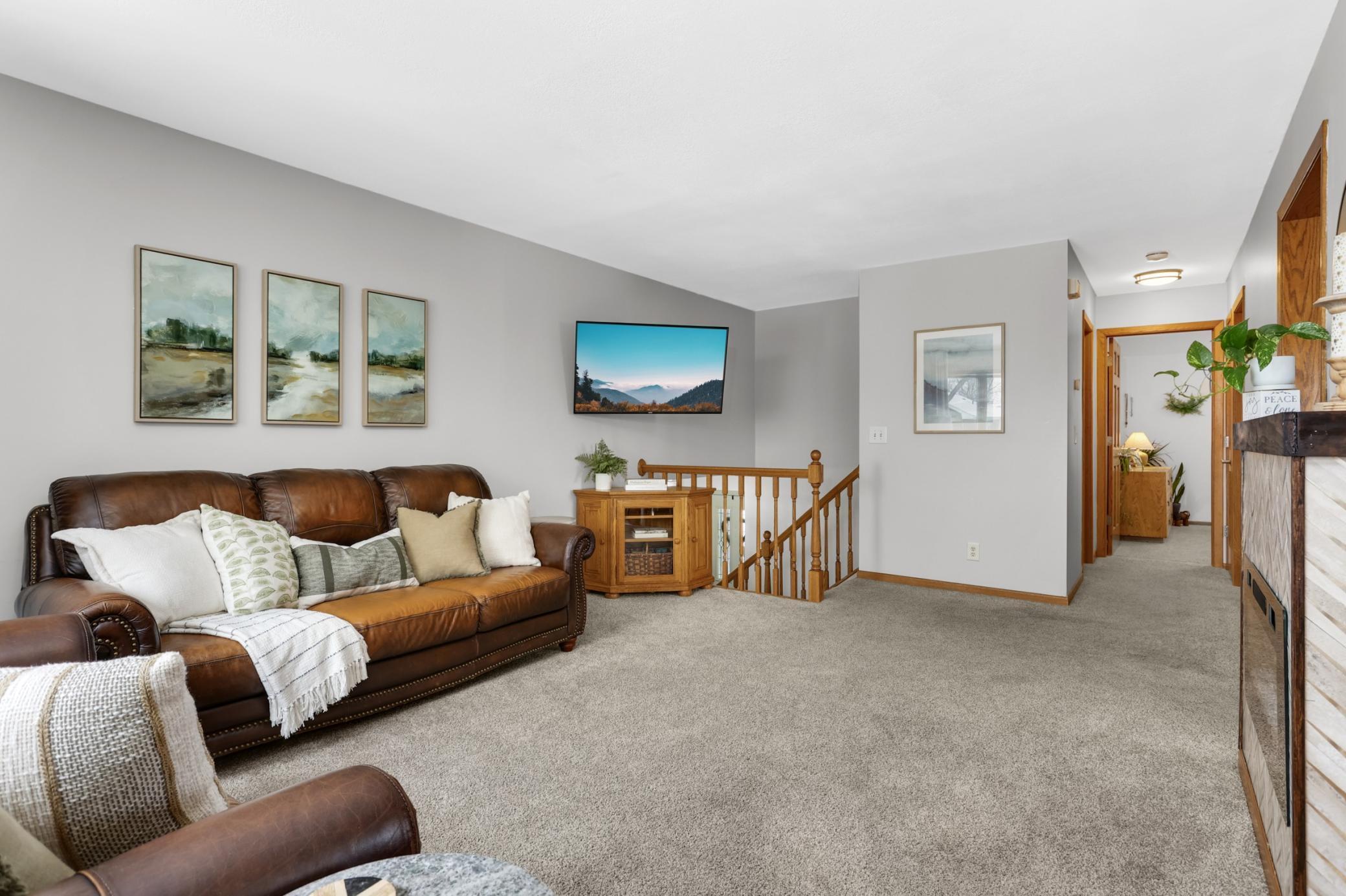 15958 Harwell Avenue