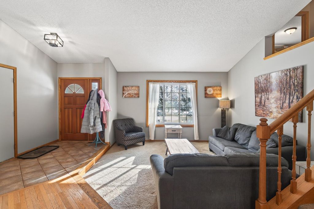 Photo of 4993 Credit River Drive, Savage, MN 55378 (MLS # 7001166)