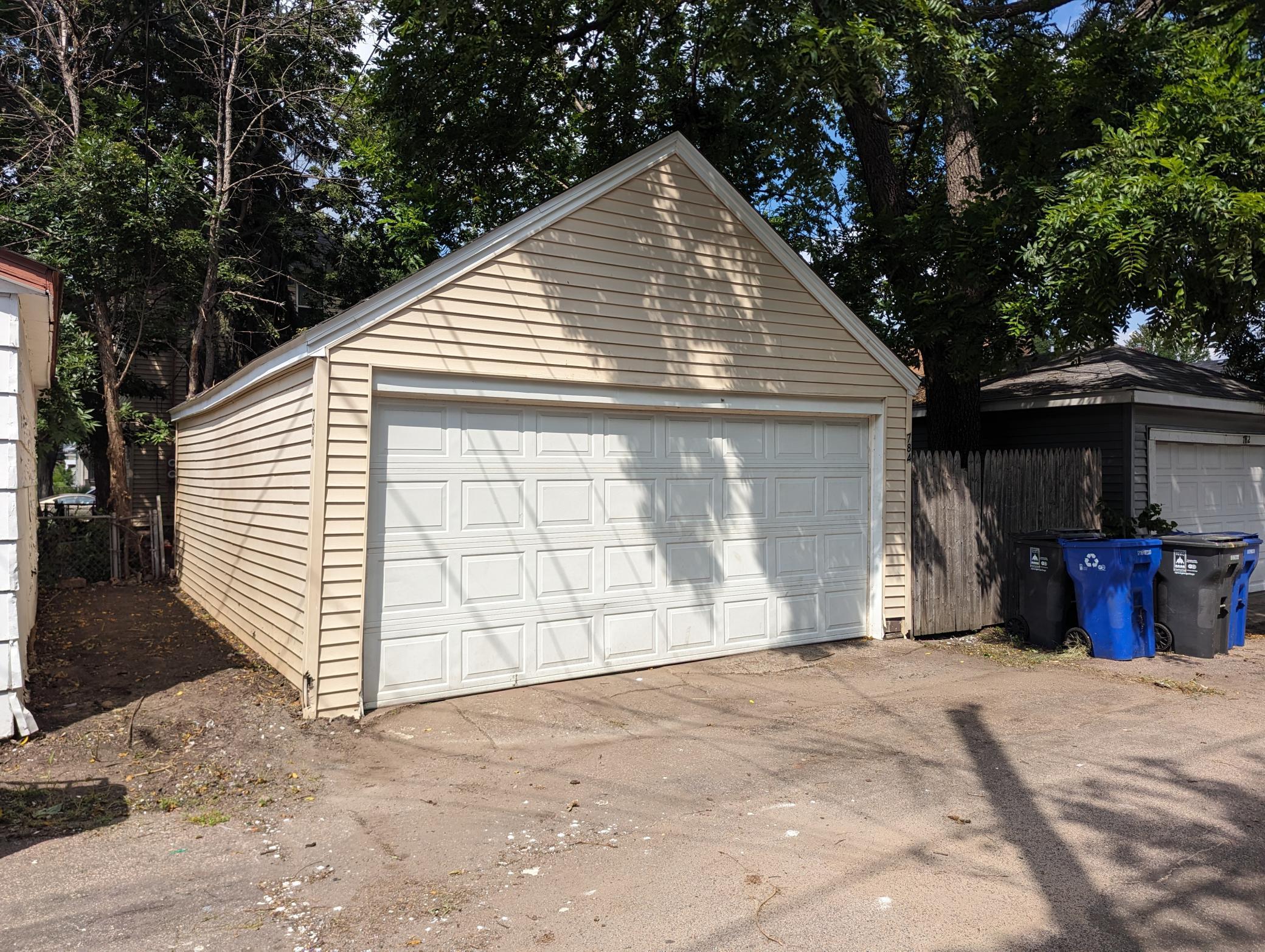 784 Edmund Avenue