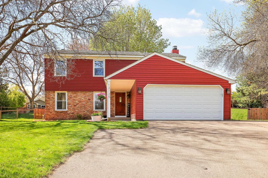 Photo of 12125 50th Avenue N, Plymouth, MN 55442 (MLS # 7068797)