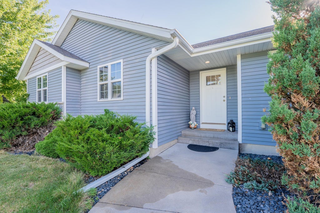 Photo of 217 Monte Carlo Drive, Eau Claire, WI 54703 (MLS # 7136885)