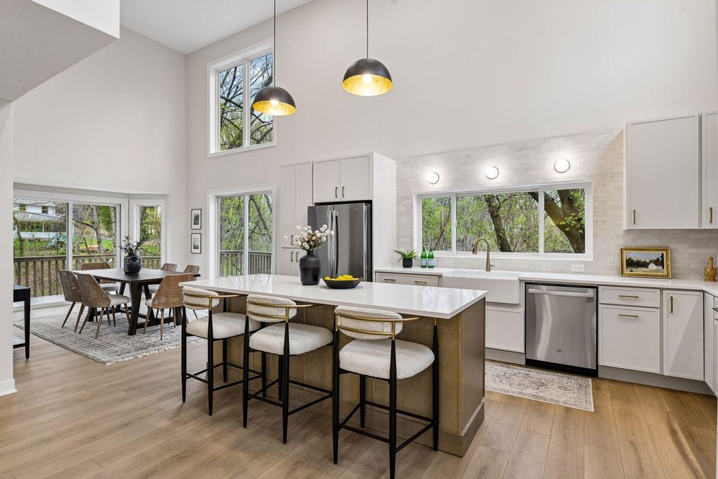 Photo of 3220 Aquila Lane S, Saint Louis Park, MN 55426 (MLS # 7042526)