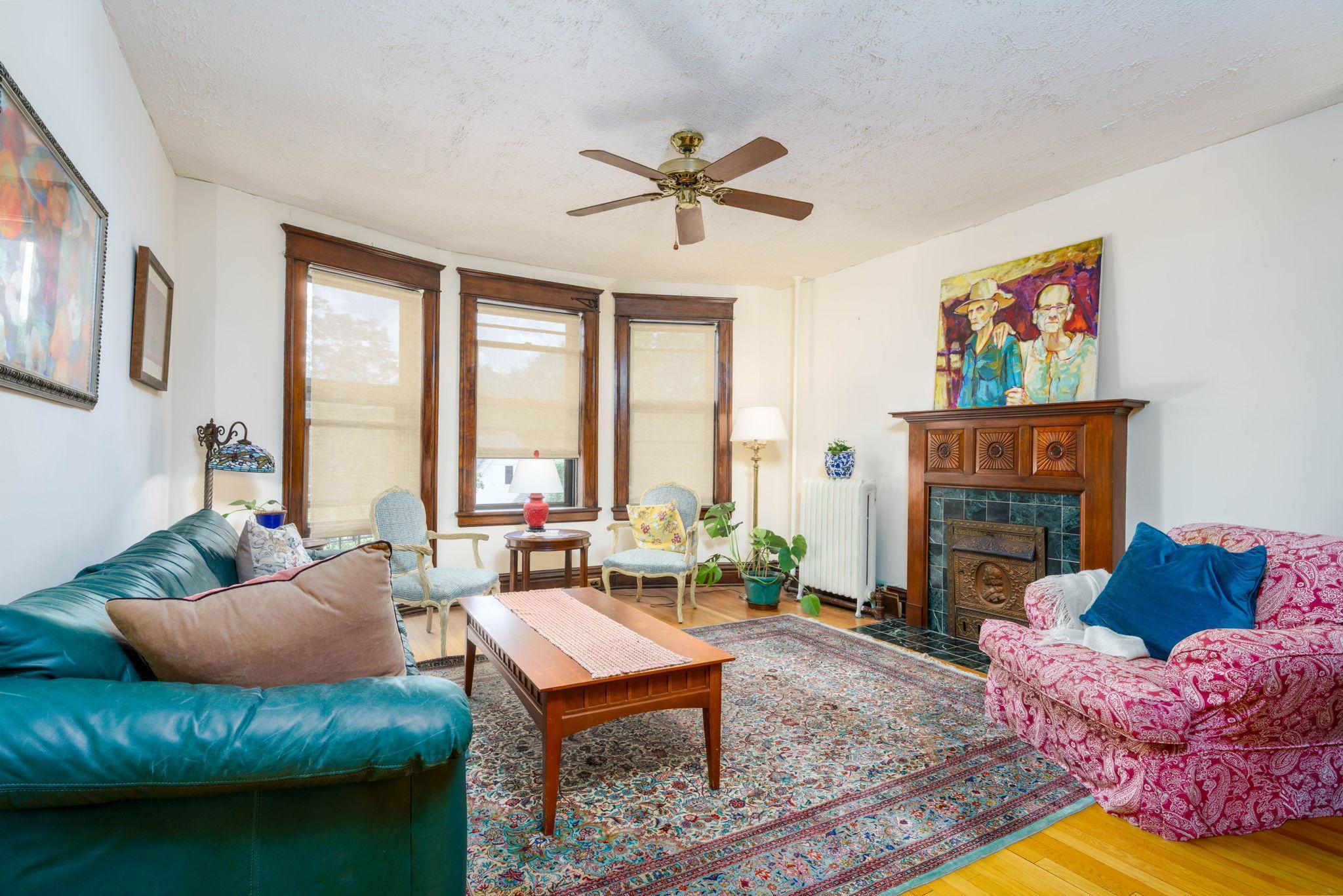 63 Avon Street S 36