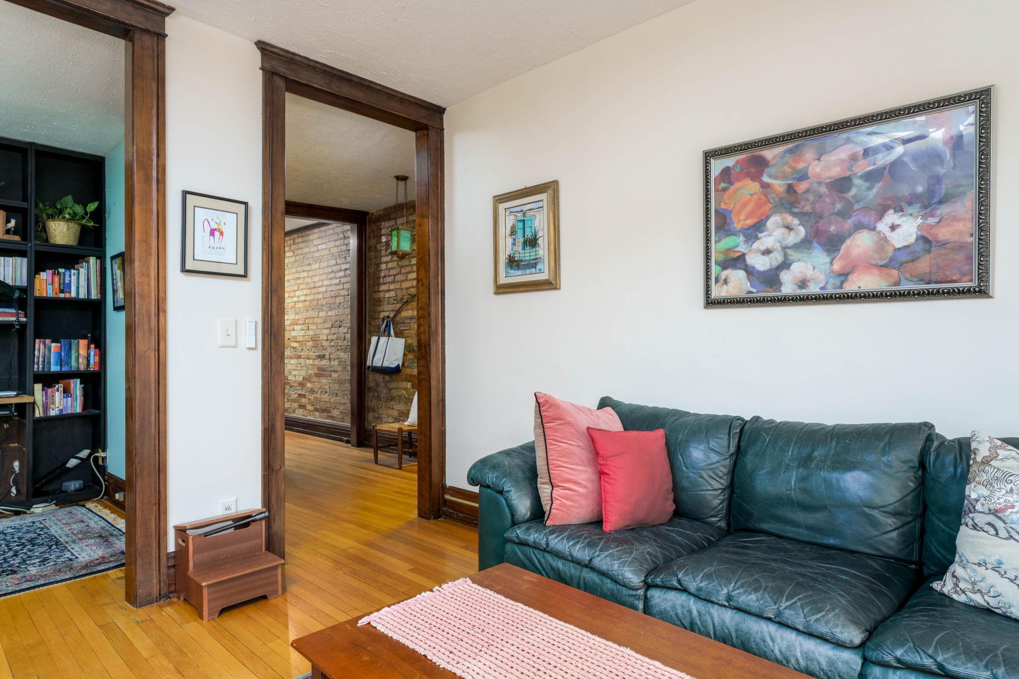 63 Avon Street S 36