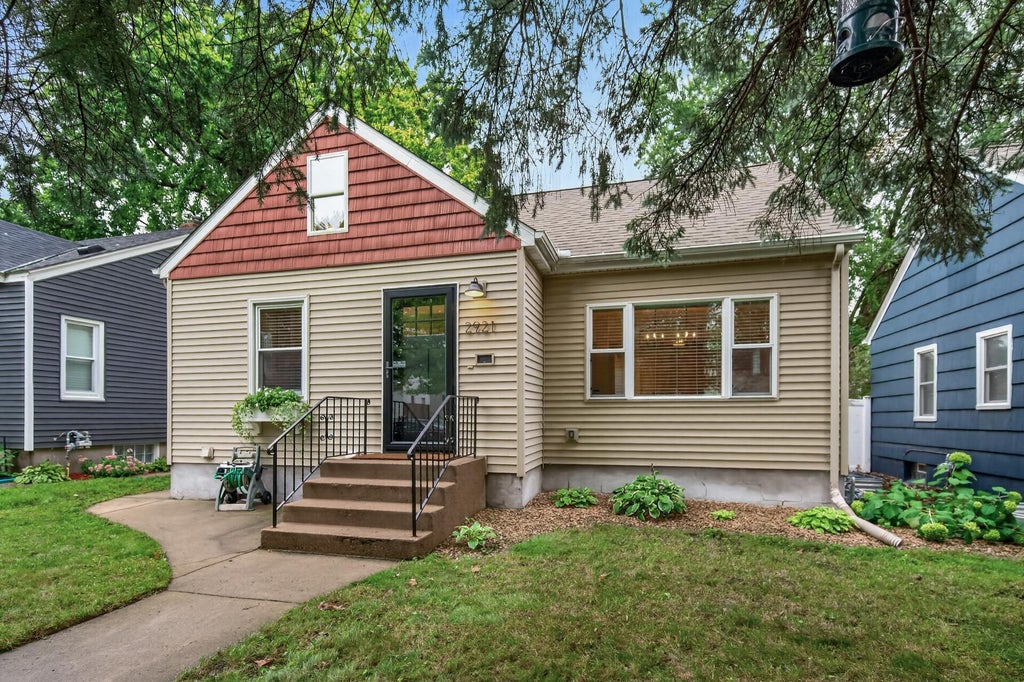Photo of 2921 Georgia Avenue S, Saint Louis Park, MN 55426 (MLS # 7149179)