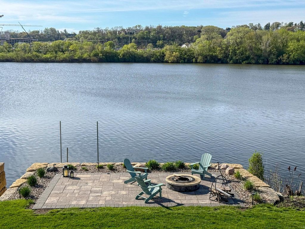 Photo of 3256 Lake Street NW, Rochester, MN 55901 (MLS # 7064372)