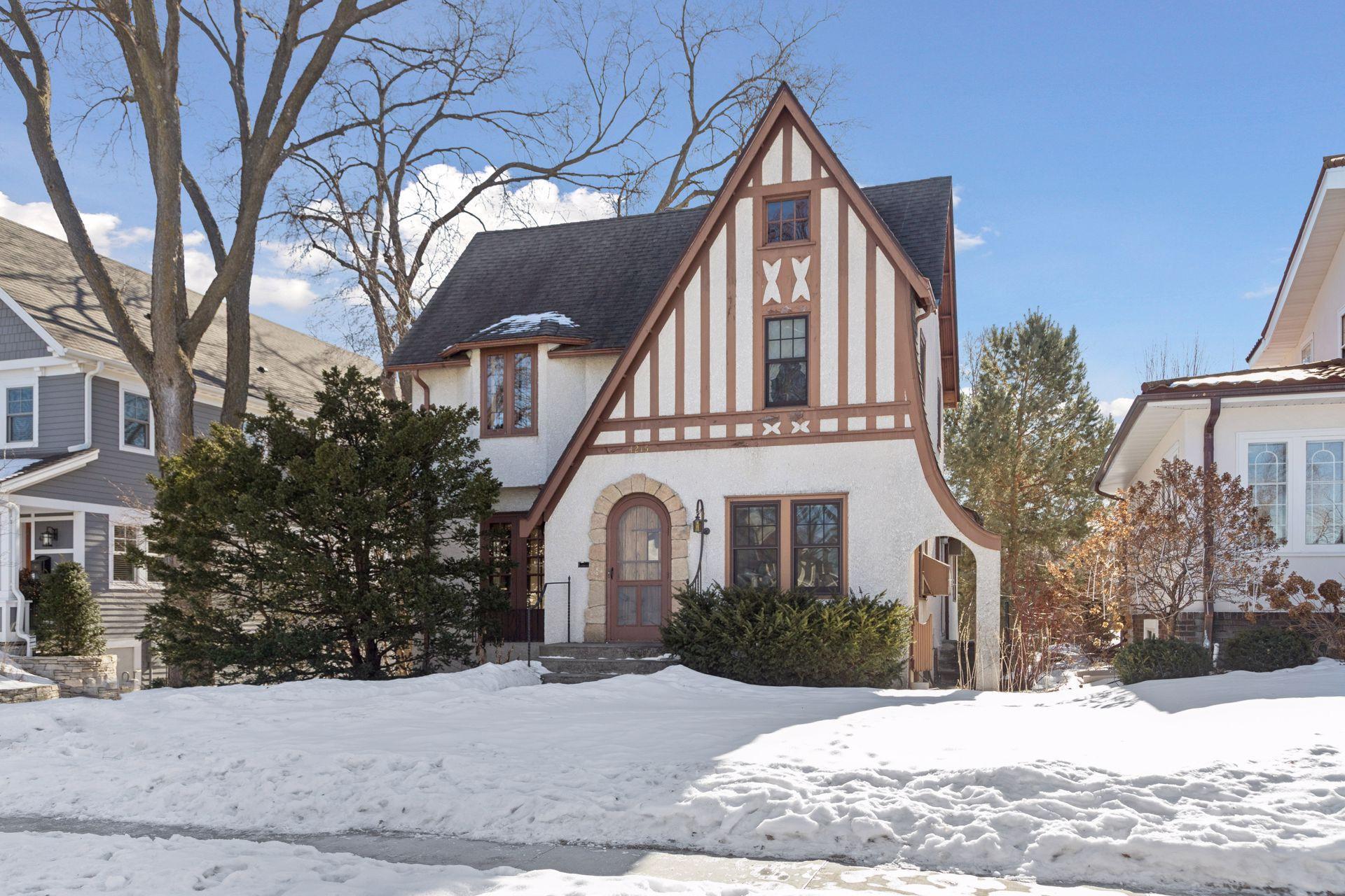 4215 Morningside Road