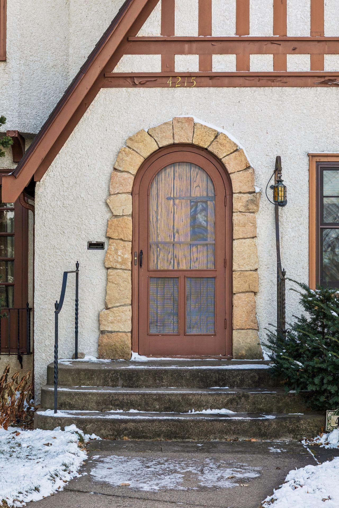 4215 Morningside Road