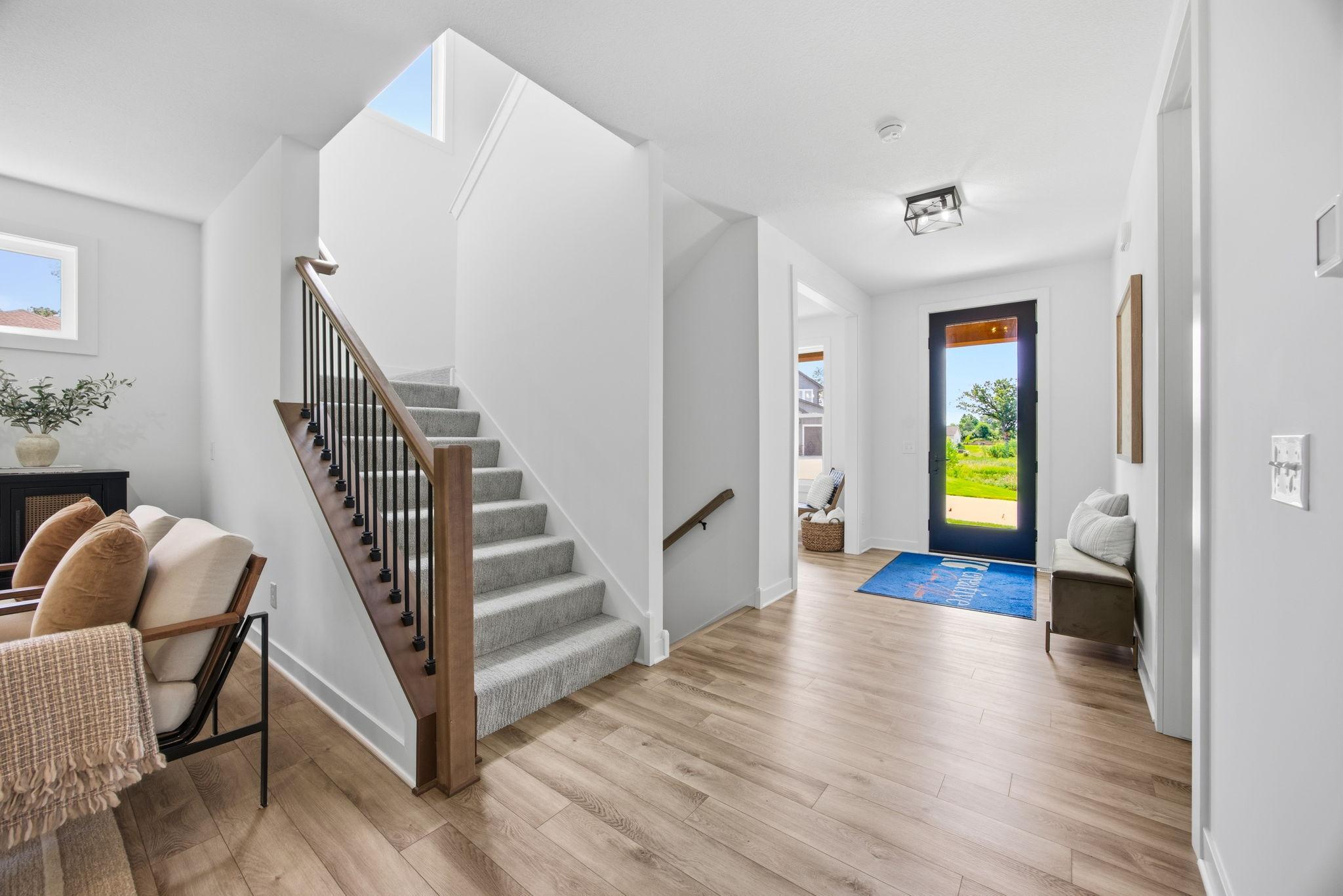 2415 Laurie Court