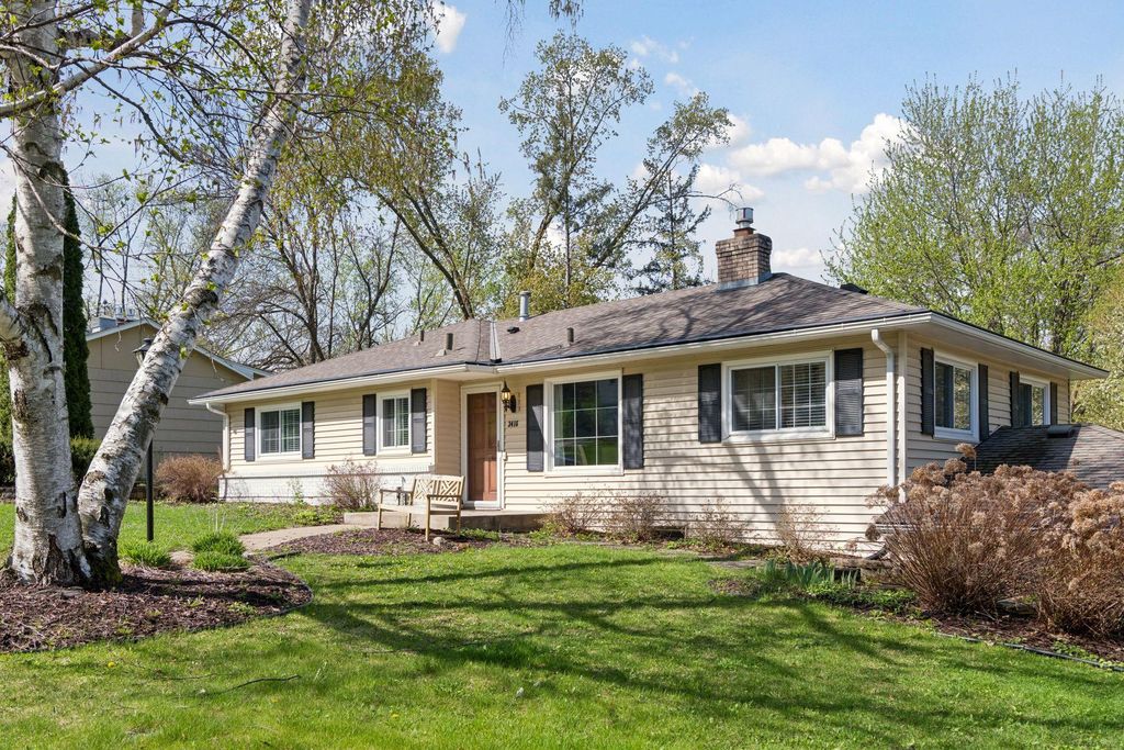 Photo of 3416 Robinwood Spur, Minnetonka, MN 55305 (MLS # 7081851)