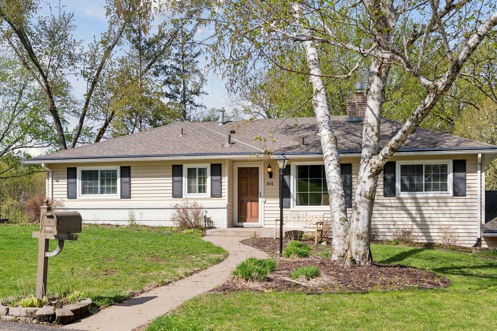 Photo of 3416 Robinwood Spur, Minnetonka, MN 55305 (MLS # 7081851)