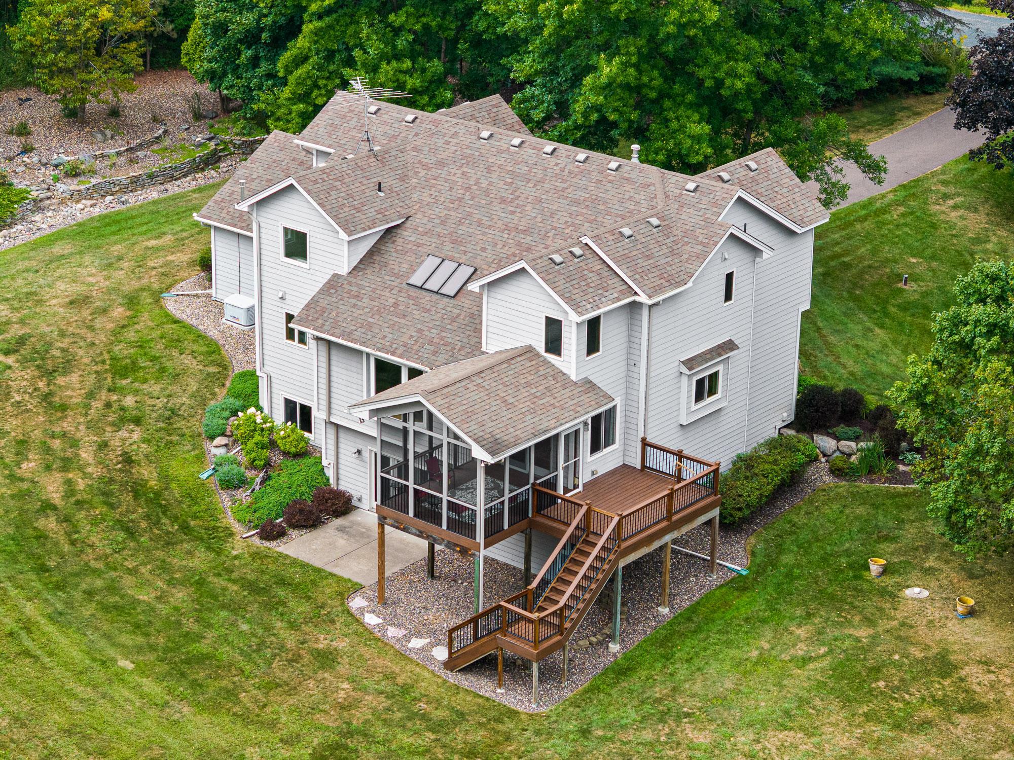 12370 Ravine Circle N