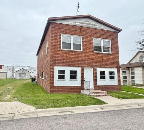 Photo of 101 2nd Street SE, Fairfax, MN 55332 (MLS # 7068783)