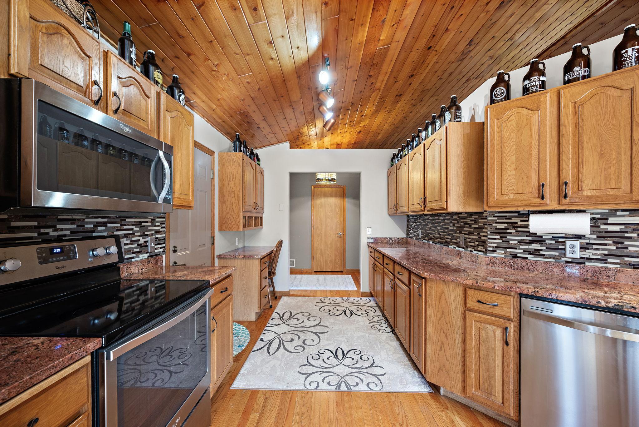 20604 Jasmine Path