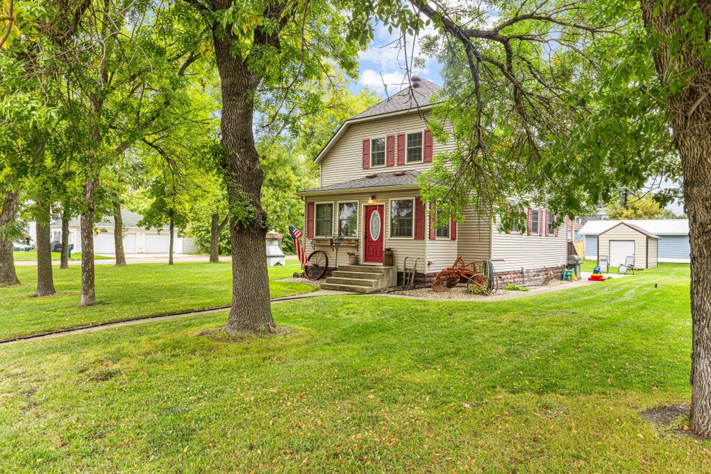 Photo of 14800 90th Avenue S, Barnesville, MN 56514 (MLS # 7149891)