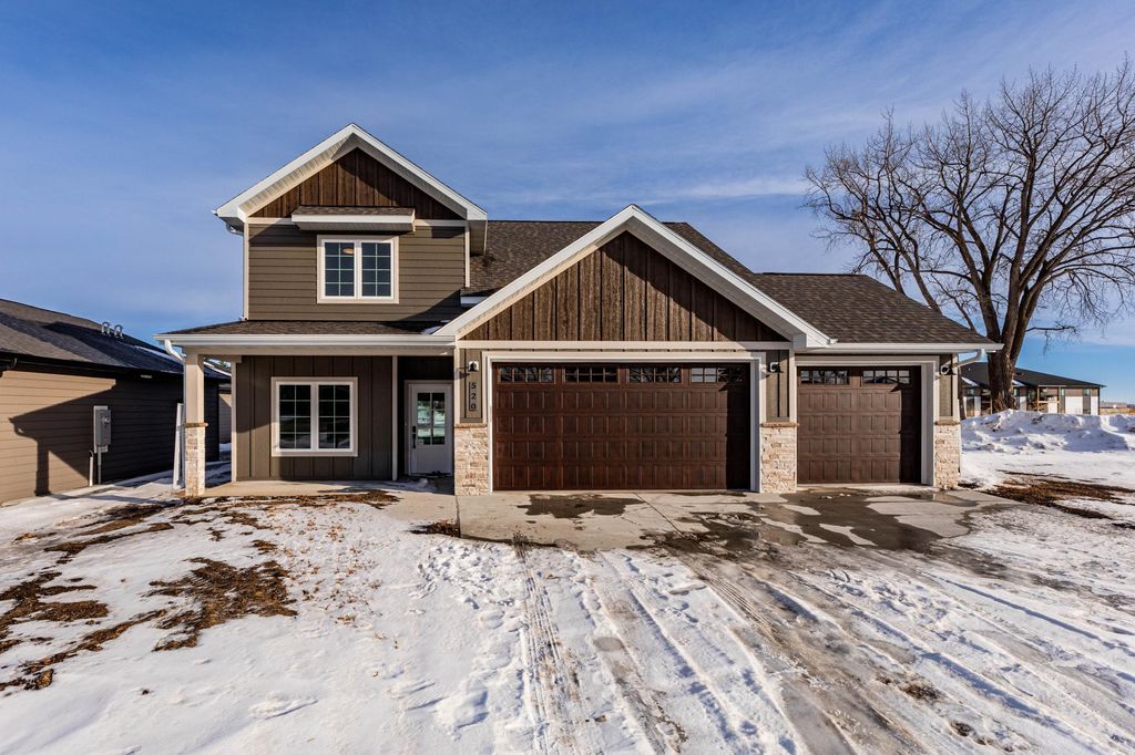 Photo of 520 Leonard Street, Hawley, MN 56549 (MLS # 7009074)