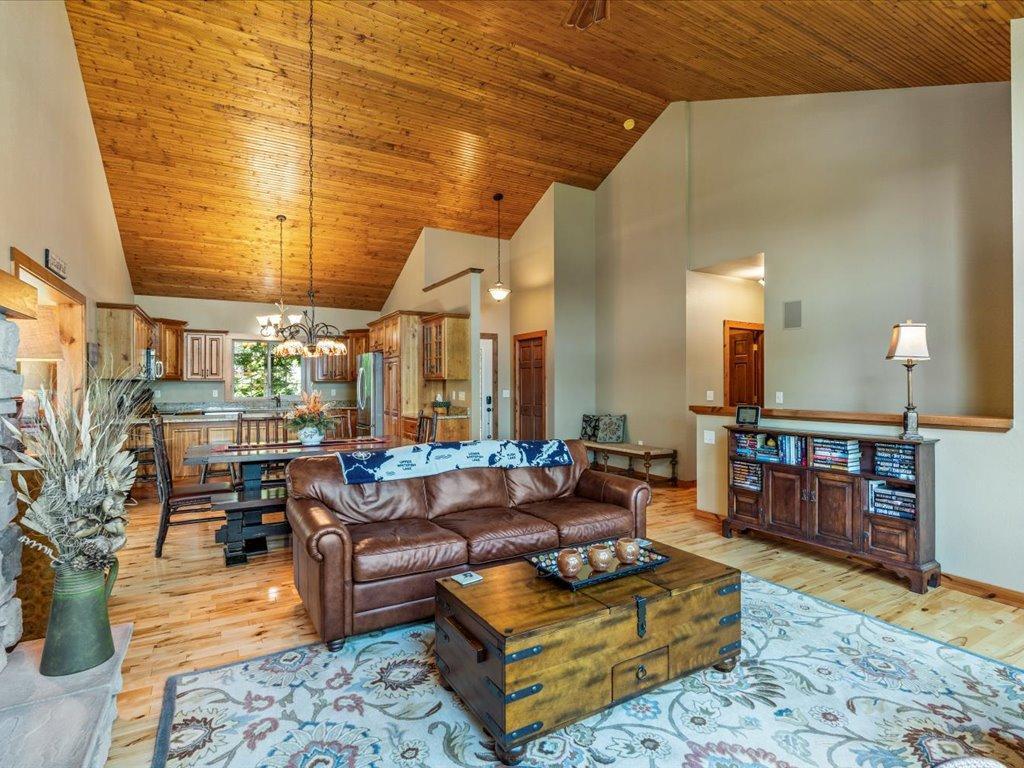 13598 Ox Cove Trail