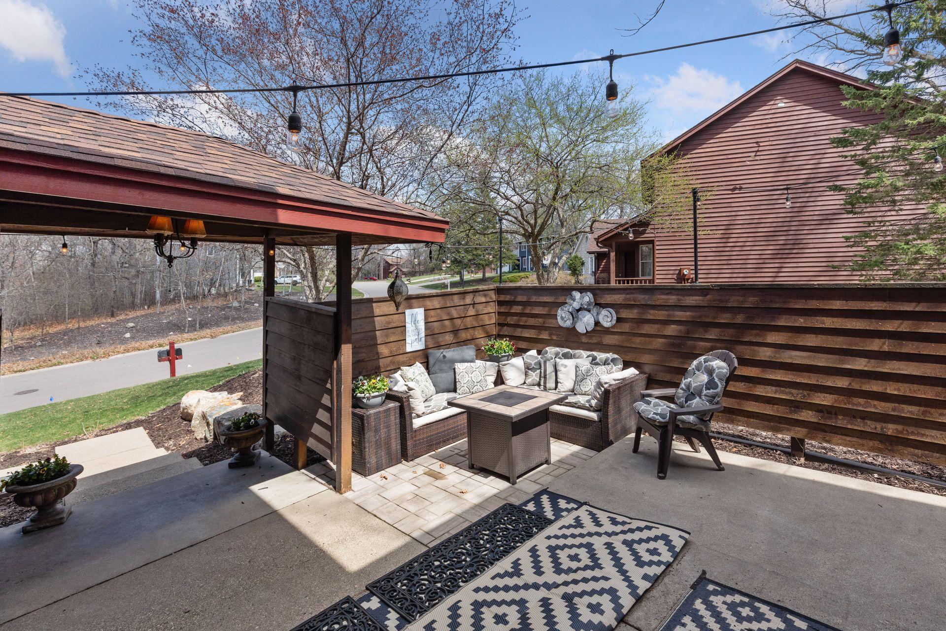 12048 Gantry Lane